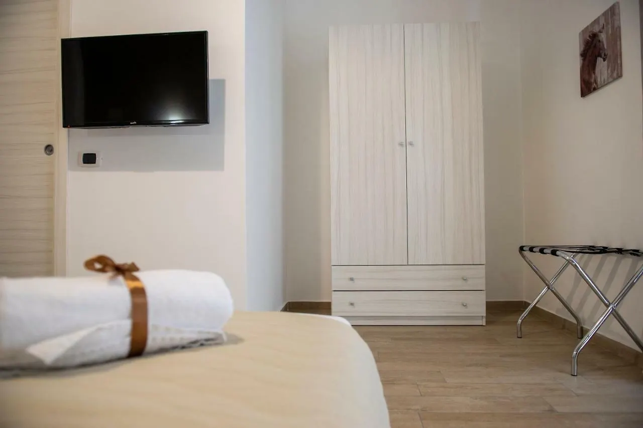 Smeraldo Suite Neapel 3*,